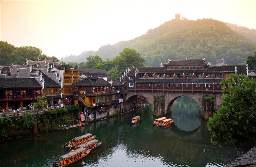 hunan_fenghuang_gucheng-010_副本.jpg