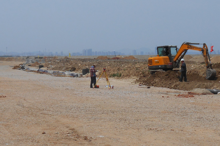 滨海西路工地 1.jpg