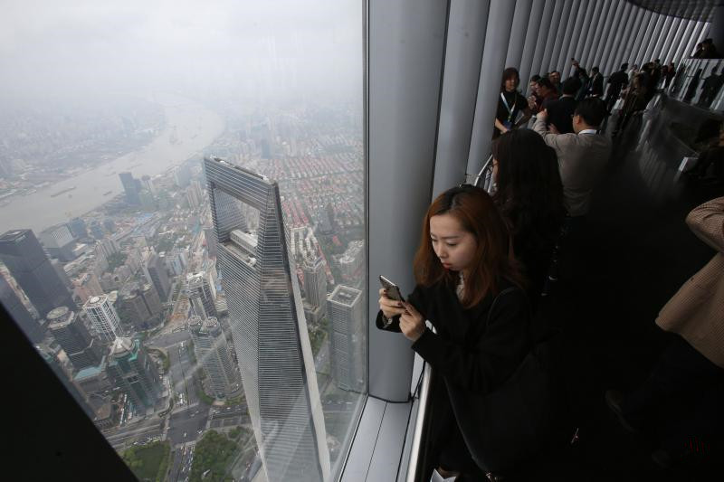 00.从中国最高楼 俯视上海全景.jpg