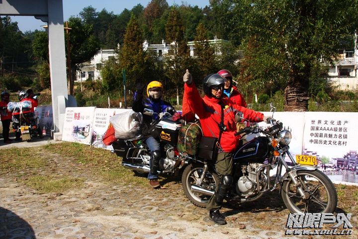 南京夕阳红摩托车队的驴友们