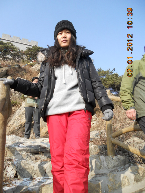 2012元月二号南山峰火台 037.jpg