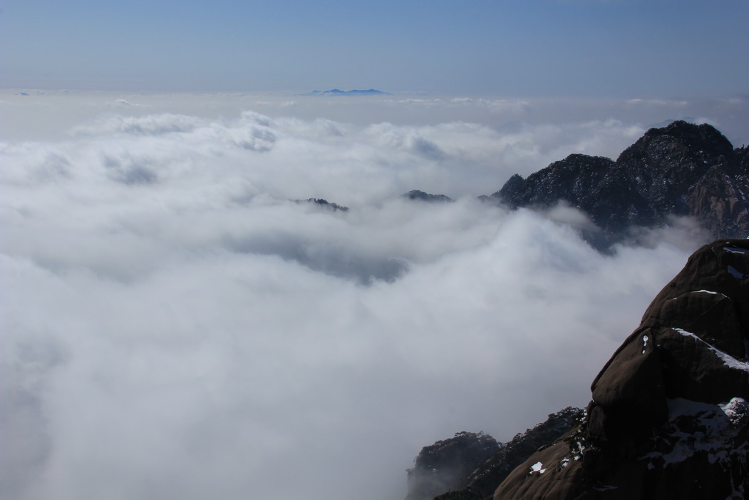 远眺九华山