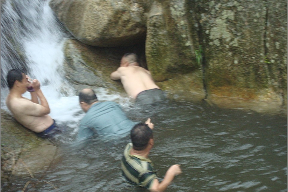 水战之阳光的遭遇-1.jpg