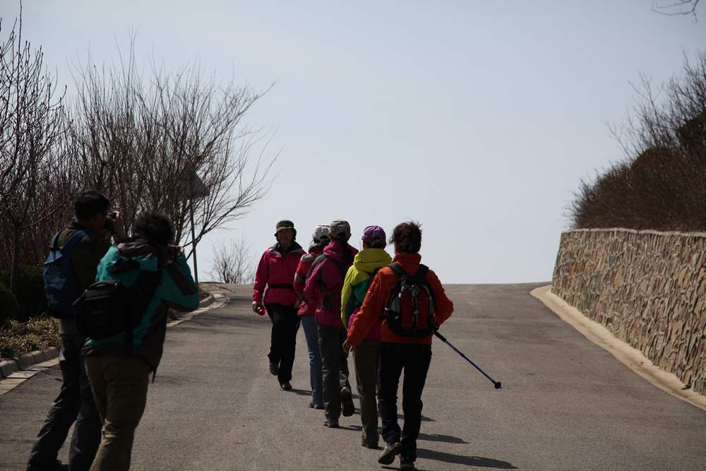 走南山遇彩驴，向学子荐前线 155.jpg